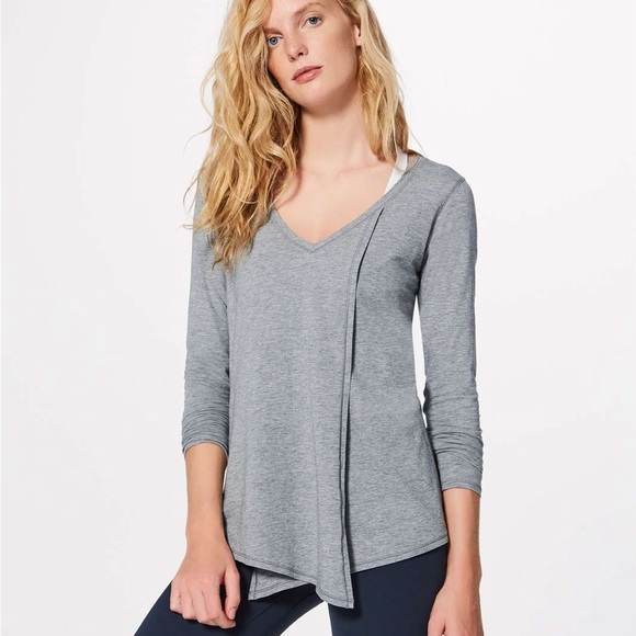 Lululemon Knot a problem Gray V-Neck Women's Top 4 - Picture 1 of 6